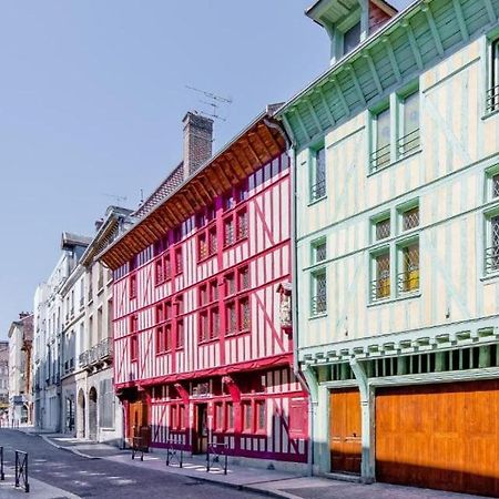 Brit Hotel Comtes De Champagne - Troyes Centre Historique Zewnętrze zdjęcie