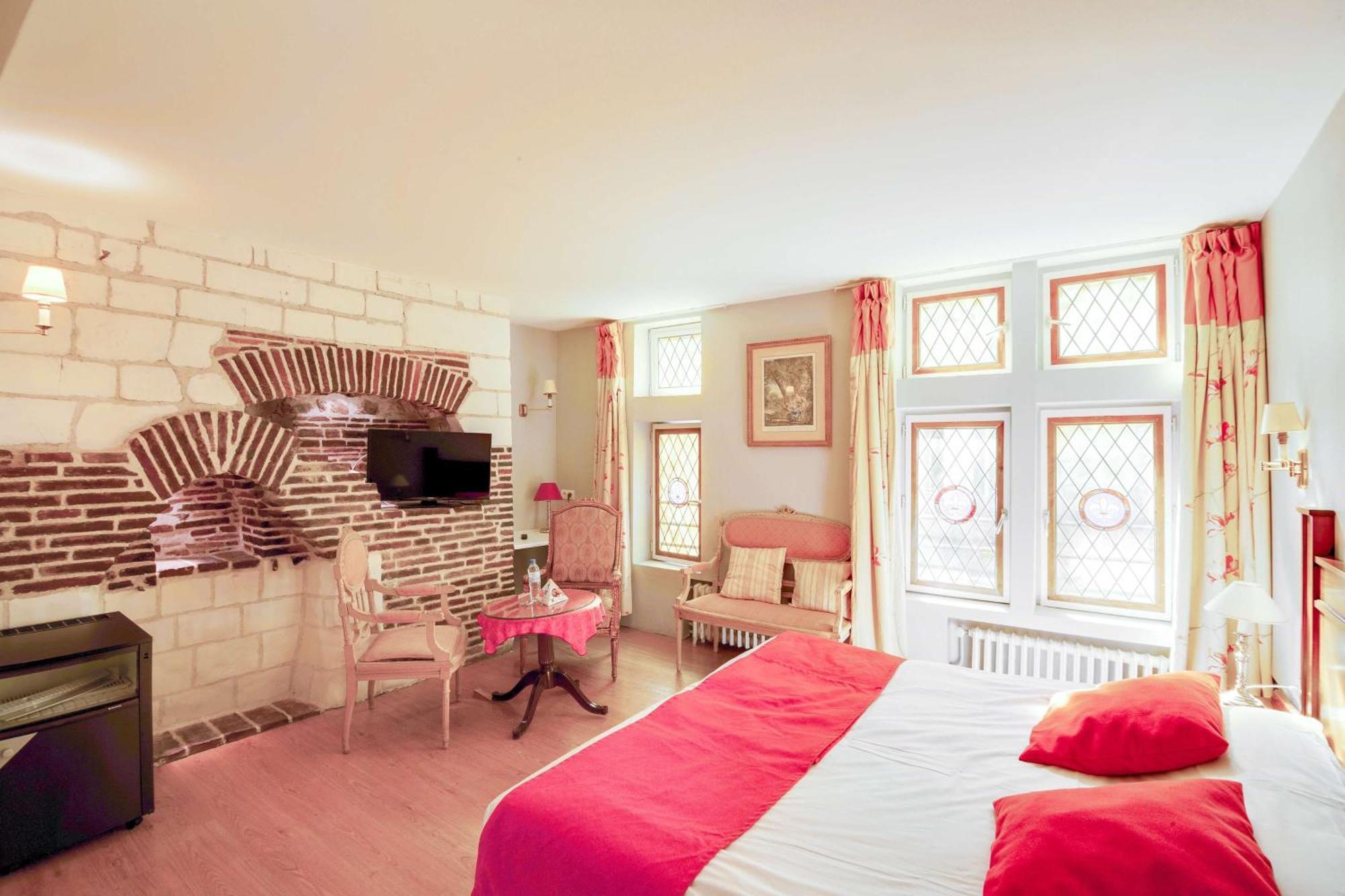 Brit Hotel Comtes De Champagne - Troyes Centre Historique Zewnętrze zdjęcie