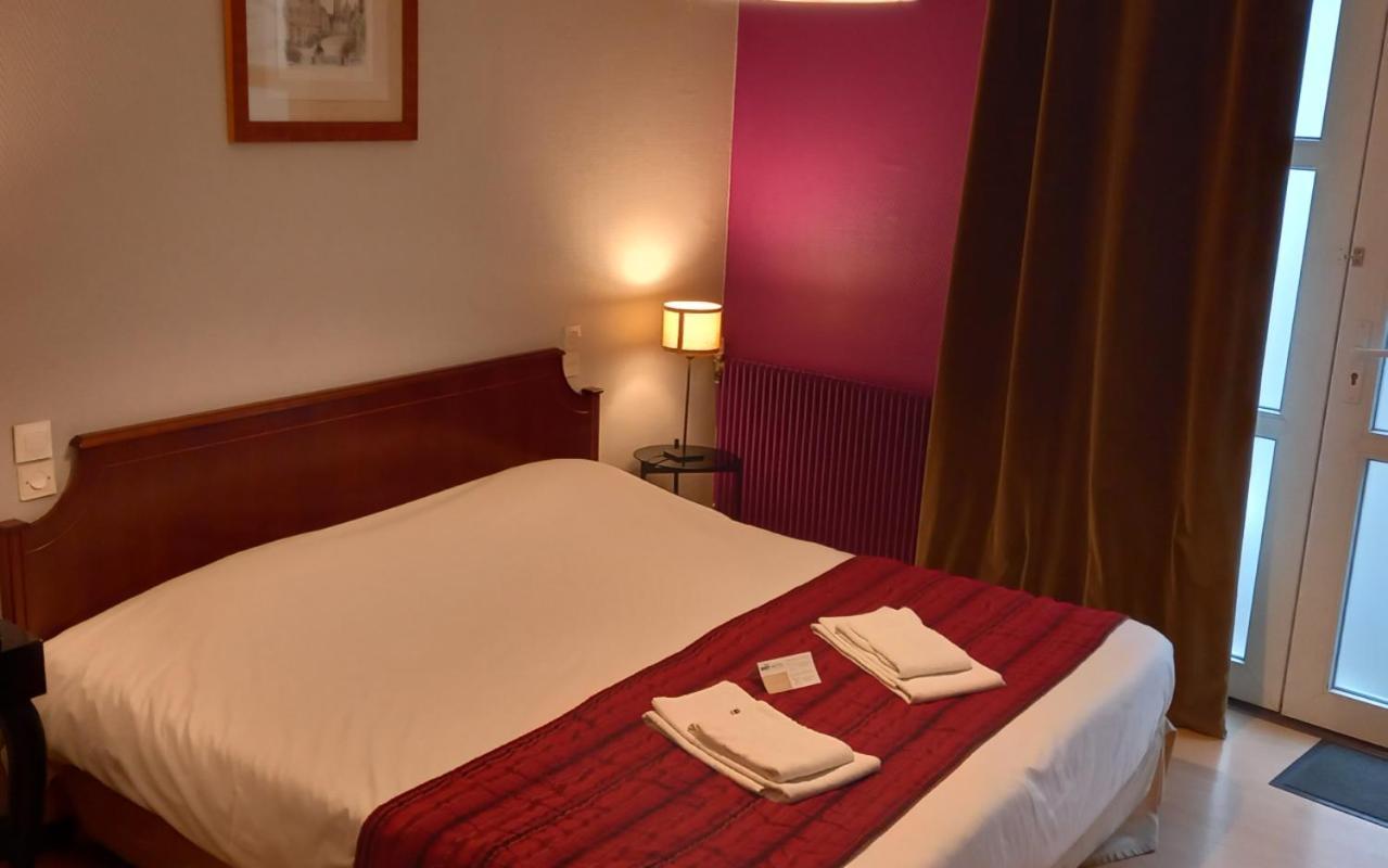Brit Hotel Comtes De Champagne - Troyes Centre Historique Zewnętrze zdjęcie
