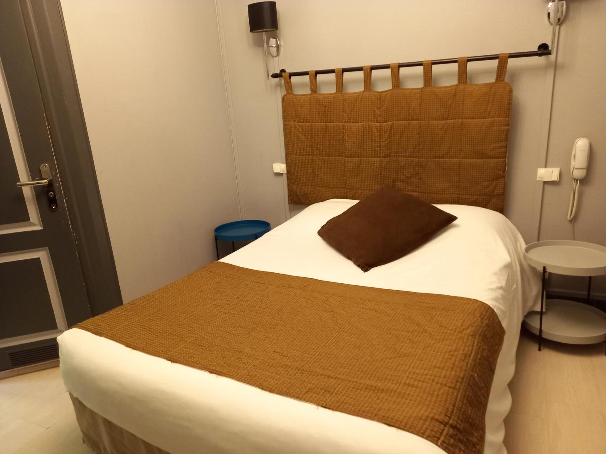 Brit Hotel Comtes De Champagne - Troyes Centre Historique Zewnętrze zdjęcie