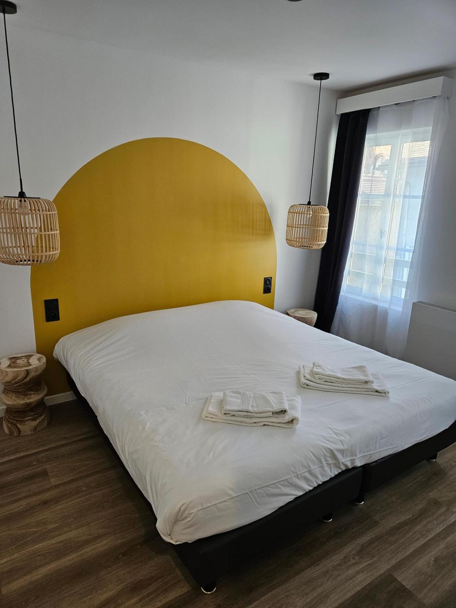Brit Hotel Comtes De Champagne - Troyes Centre Historique Zewnętrze zdjęcie